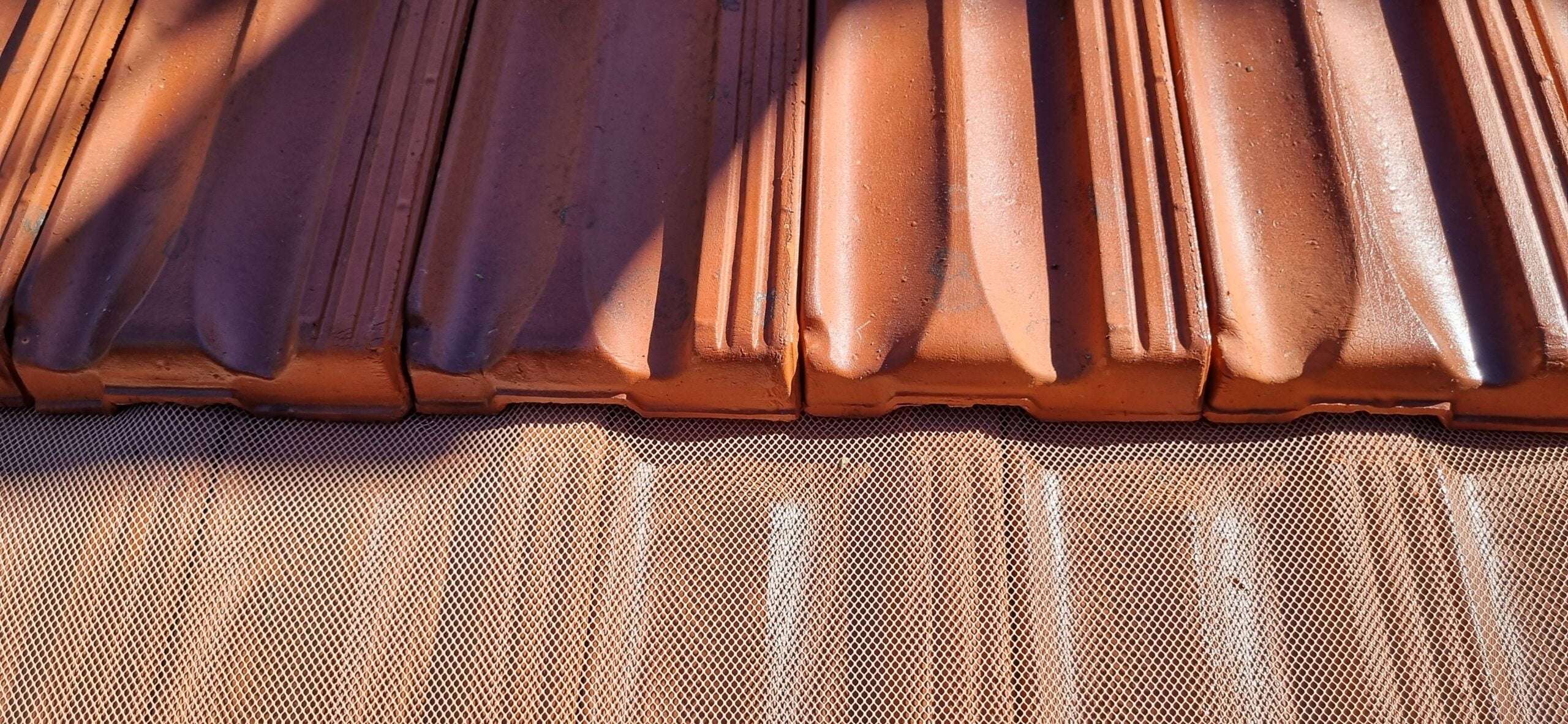 Gutter Guard Terracotta Tiles Fix Up My Roof