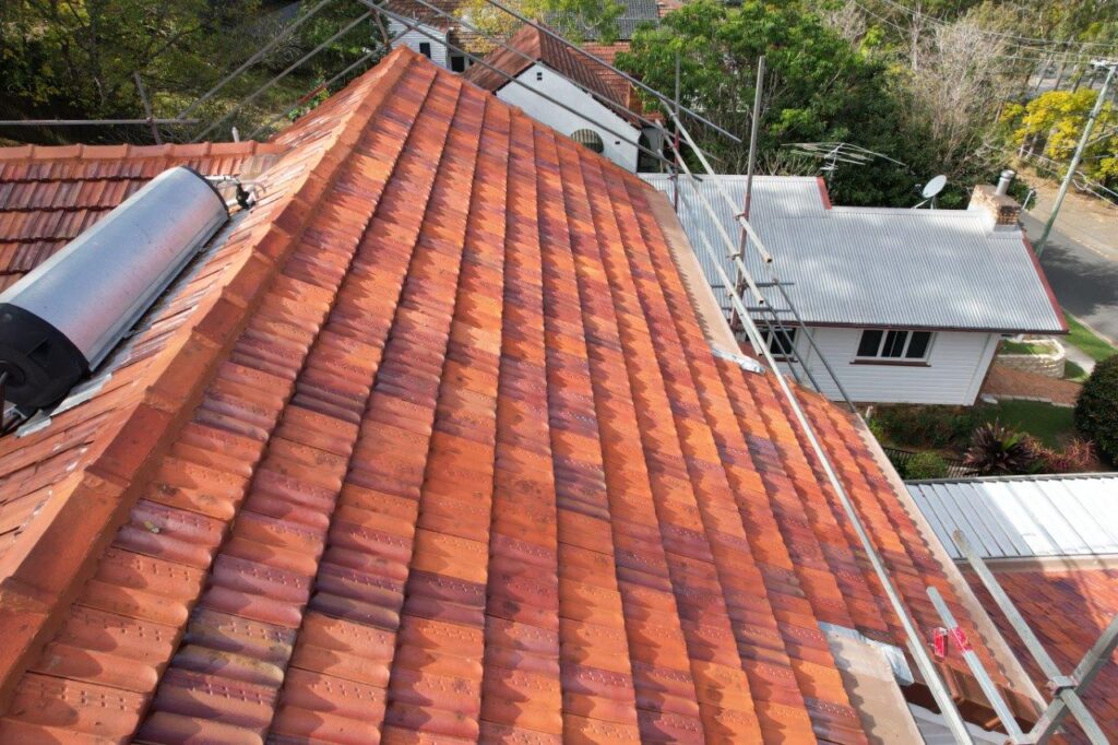 Roof Repairs Pressure Wash Terracotta Roof Tiles Brisbane